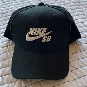 Nike SB Icon SnapBack Hat